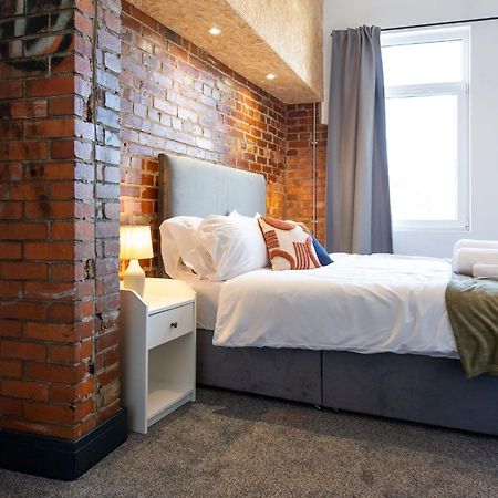 The Kingsway- 2 Bedroom Central Swansea Apartments By Stayright Esterno foto