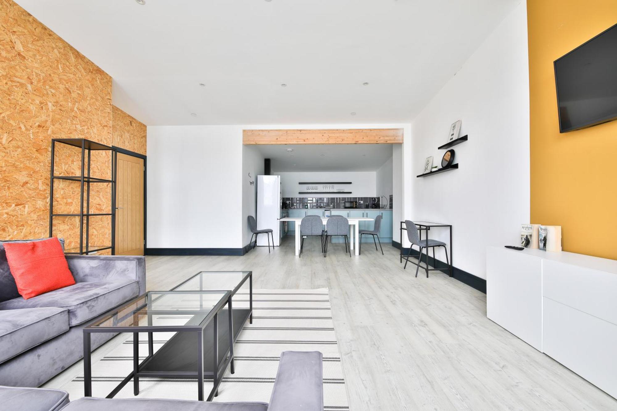 The Kingsway- 2 Bedroom Central Swansea Apartments By Stayright Esterno foto