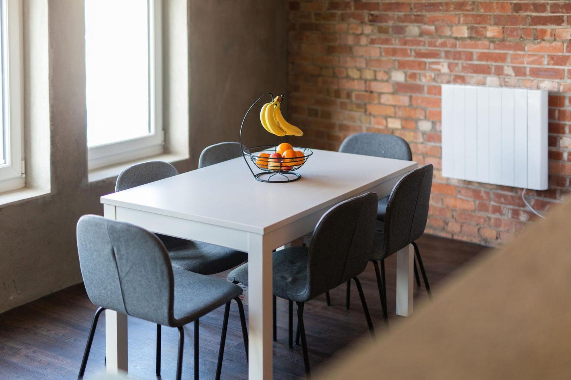 The Kingsway- 2 Bedroom Central Swansea Apartments By Stayright Esterno foto